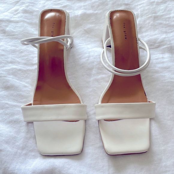 Beautiful square toe kitten heels - white - Picture 6 of 11